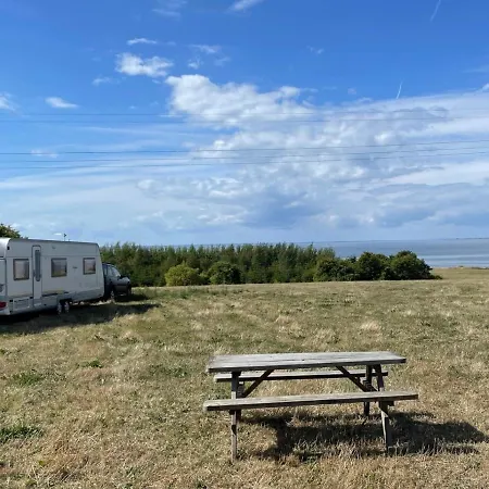 Campingplatz Wohnwagen Ostseeblick
